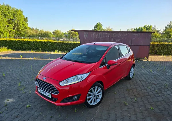 Ford Fiesta cena 33800 przebieg: 169000, rok produkcji 2015 z Radom małe 562